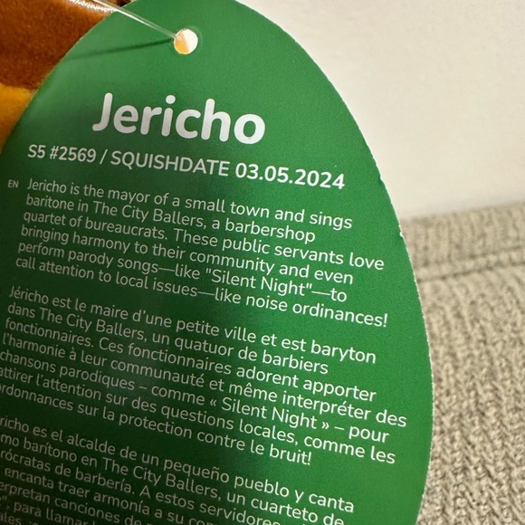 NWT 5” JERICHO COW SQUISHMALLOW CHRISTMAS - Picture 3 of 4